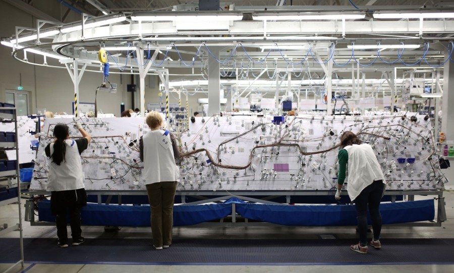 Ukraine parts shortages put 15 of European auto output at risk